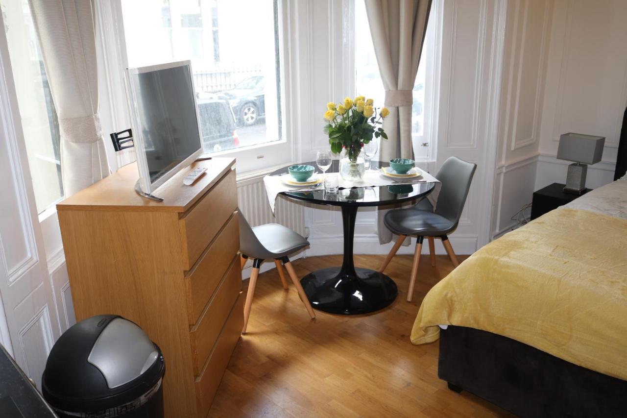 The Courtfield Plaza Apartment Лондон Екстериор снимка