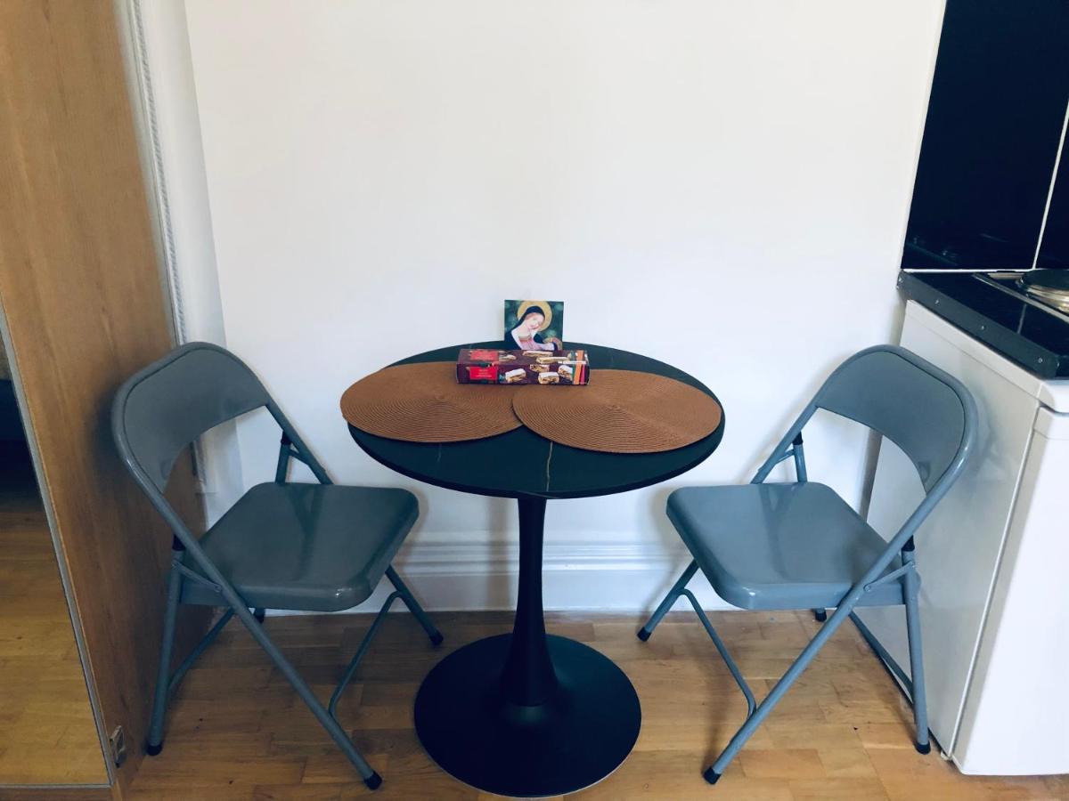 The Courtfield Plaza Apartment Лондон Екстериор снимка